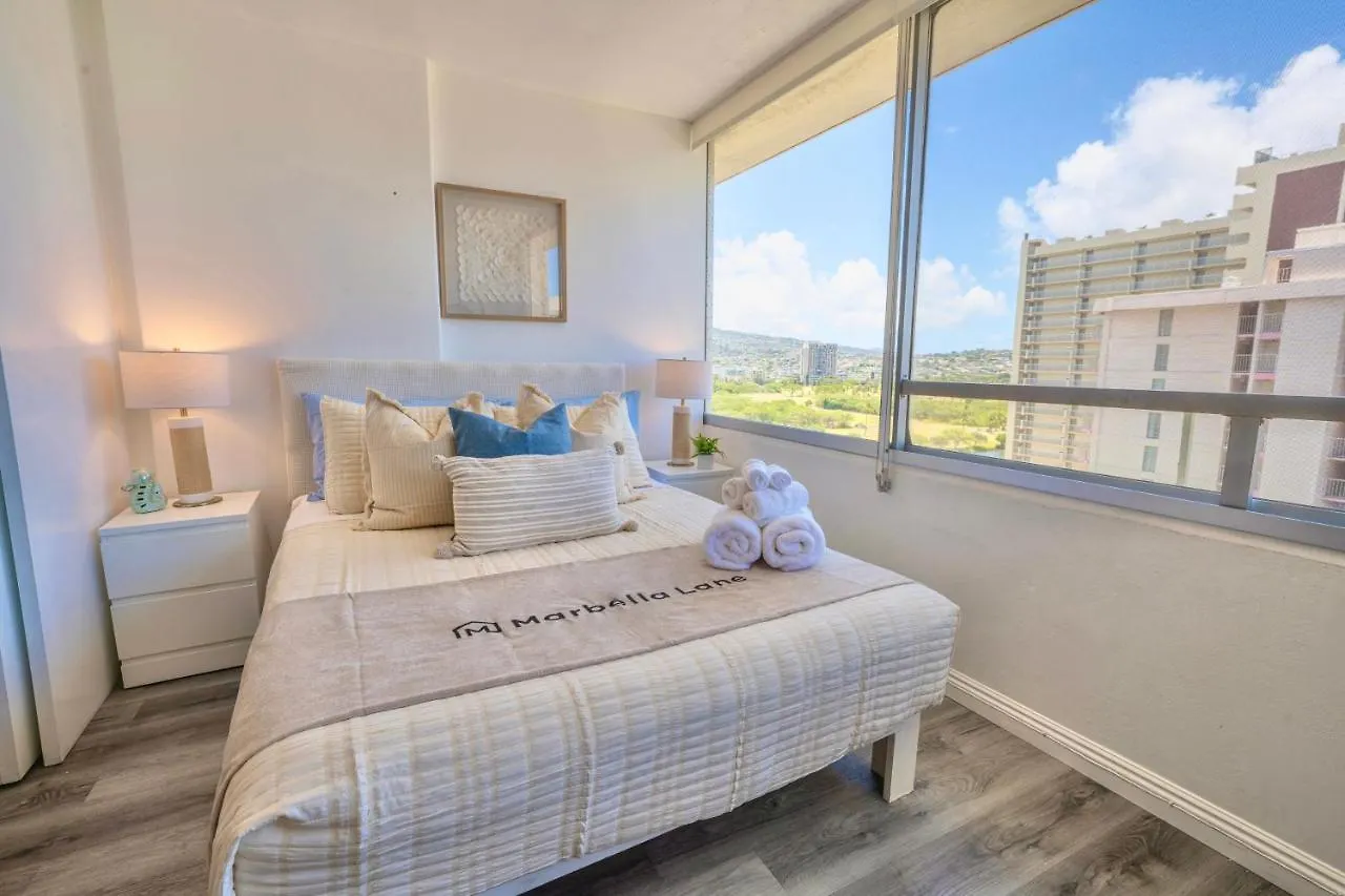 @ Marbella Lane - Vibrant And Refreshing Studio Honolulu 0*,